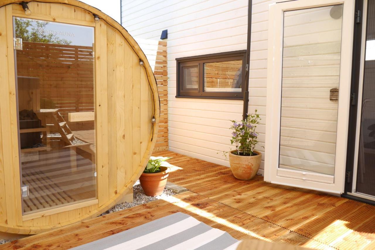 Tiny House Gaensebluemchen Villa Kirchanschoring Exterior photo