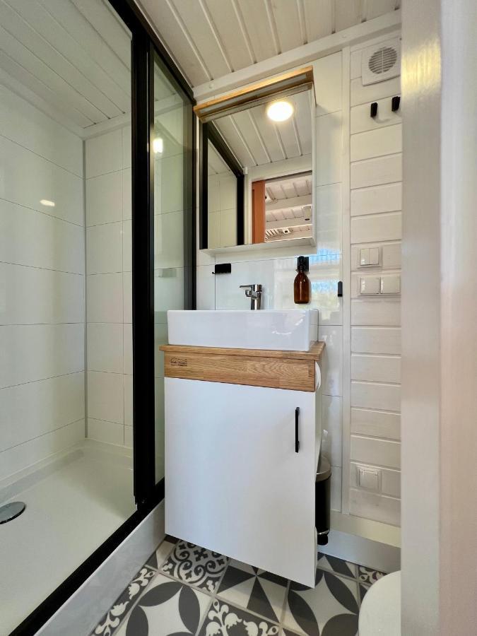 Tiny House Gaensebluemchen Villa Kirchanschoring Exterior photo